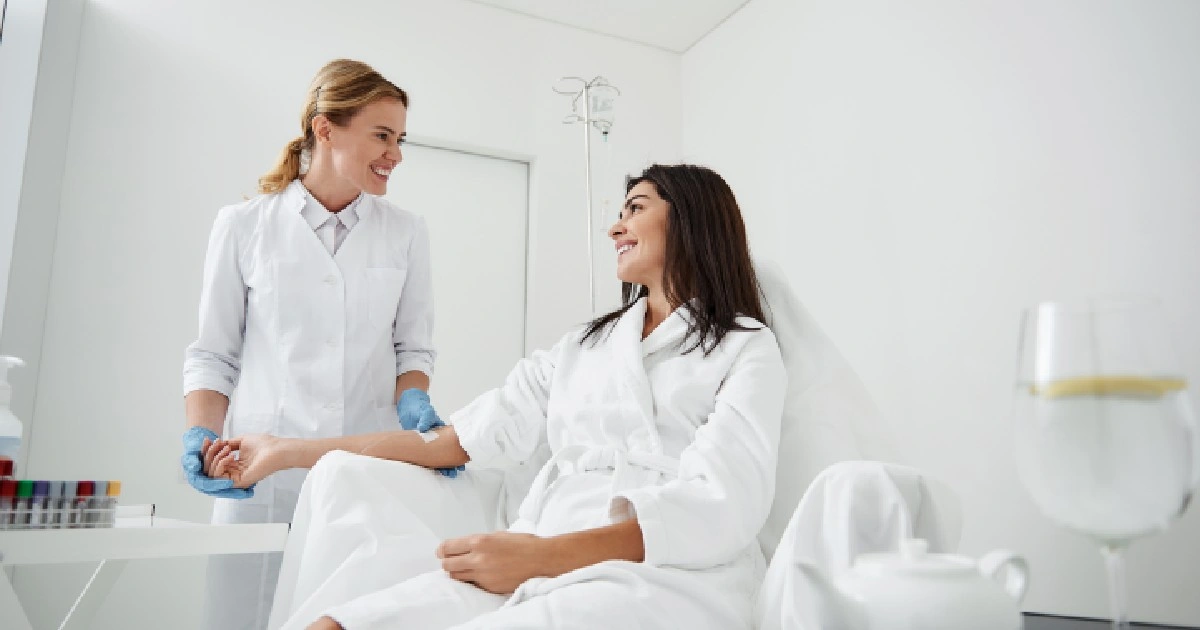 Women receiving IV Hydration Therapy in Pinecrest, FL